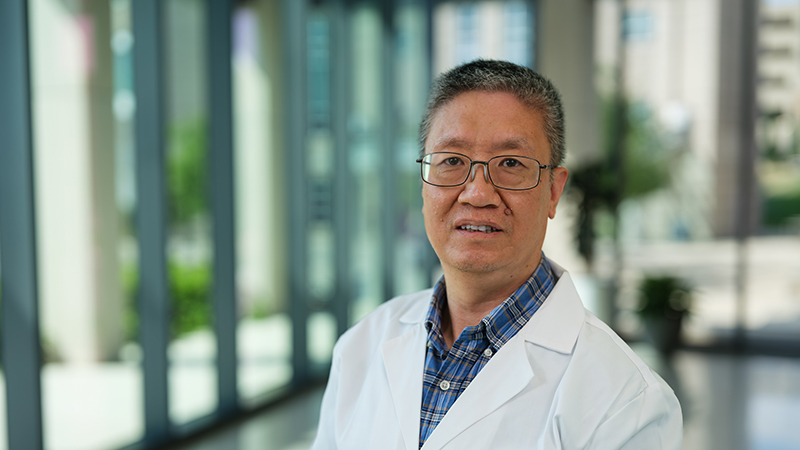 De-Pei Li, MD, MSc is a professor of medicine at the Mizzou School of Medicine