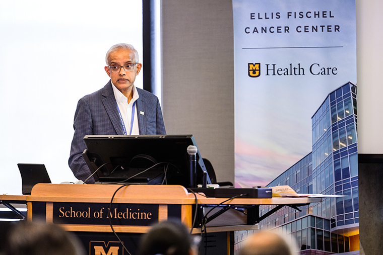 Dr. Nakshatri delivered this year's Oppenheimer-Franklin Cancer Lectureship keynote address.
