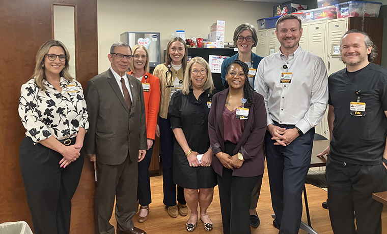 Barohn visits Ashland clinic.