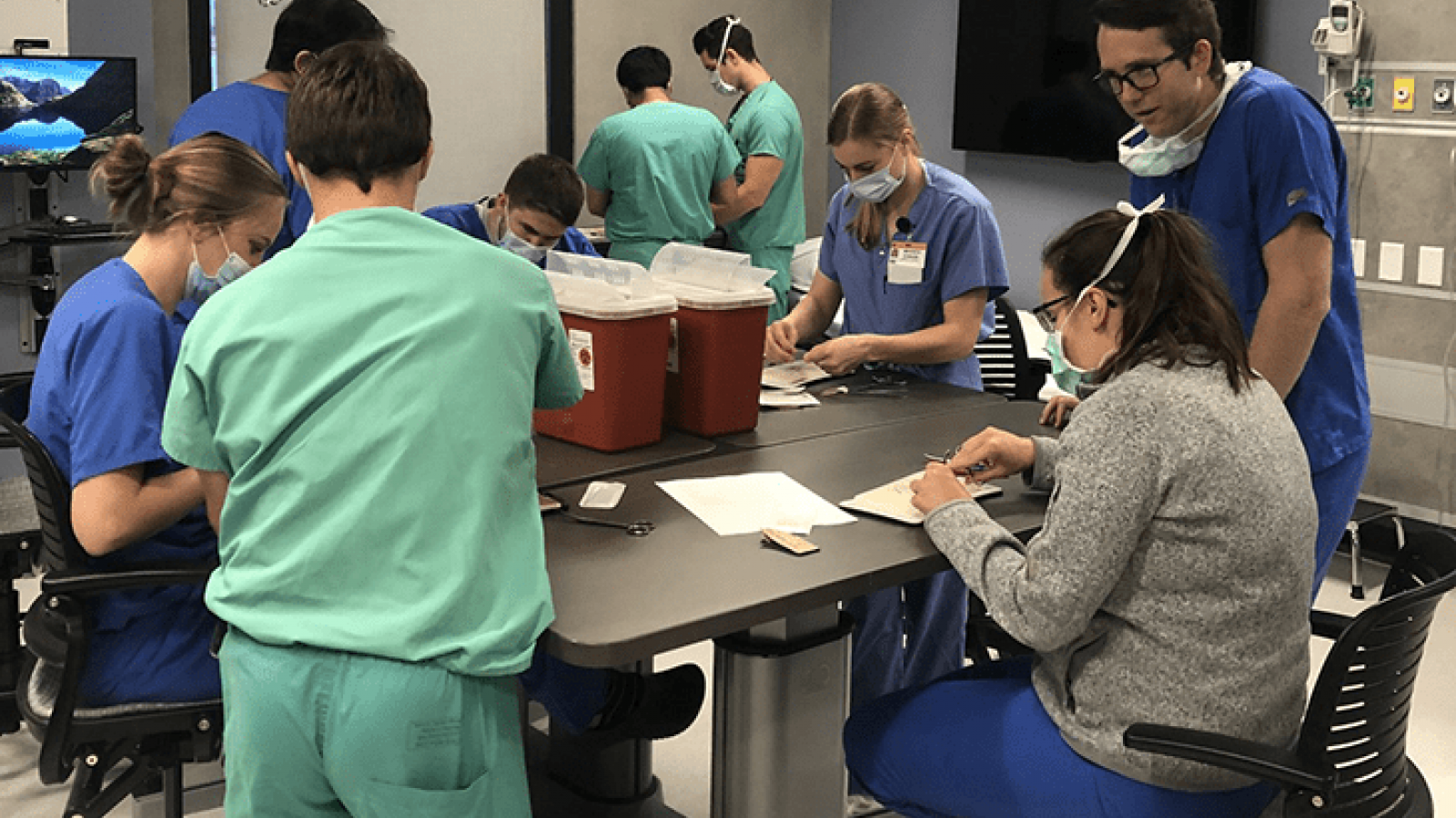 Residents and students in SIM Lab