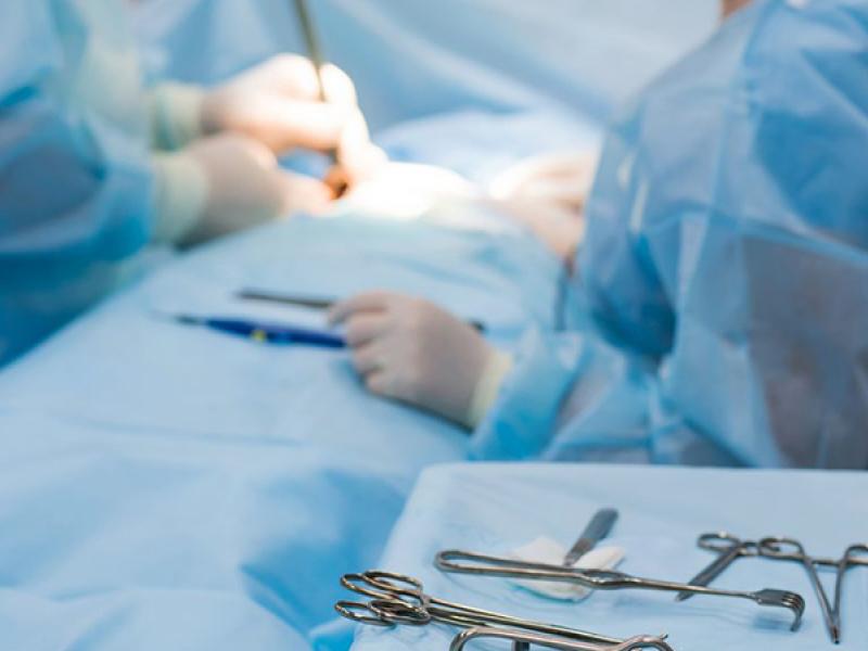 Surgeons at work in OR