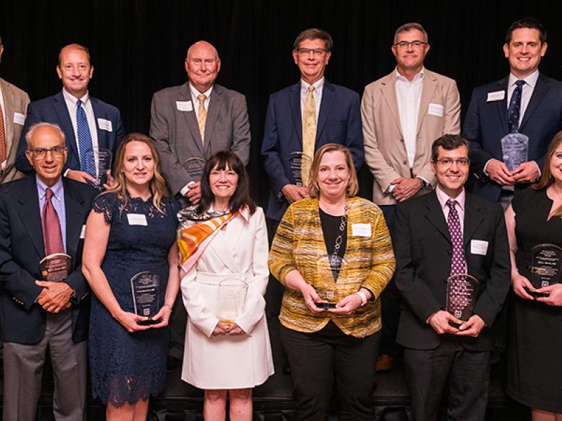 April 22 Medical Alumni Organization awards 
