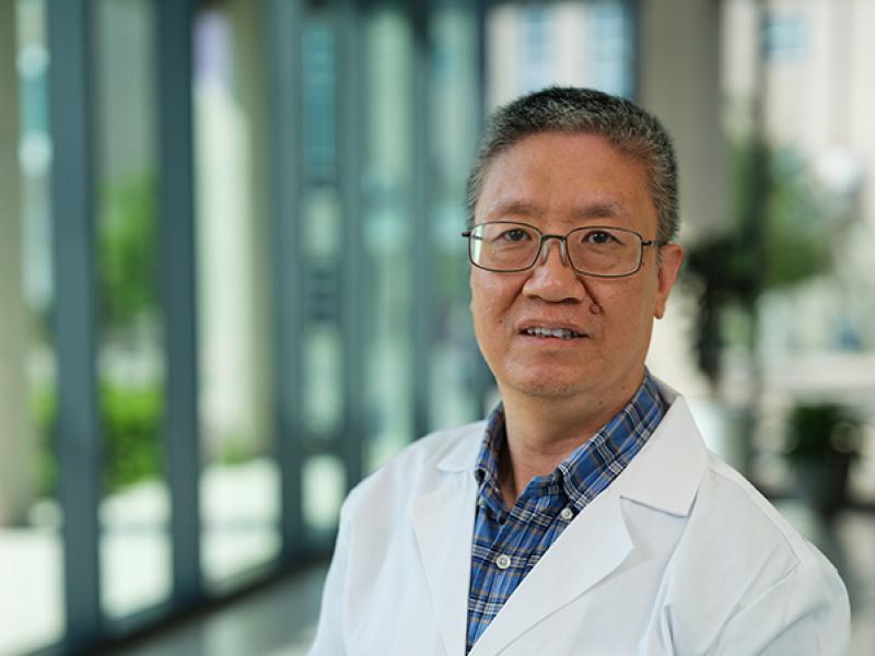 De-Pei Li, MD, MSc is a professor of medicine at the Mizzou School of Medicine