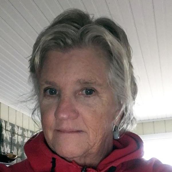 Darcy Folzenlogen, MD, MPH, FACP