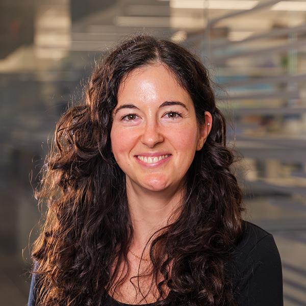 Julia Estibaliz de la Cruz Conty, PhD