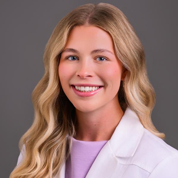 Lindsay Ahmad, MD